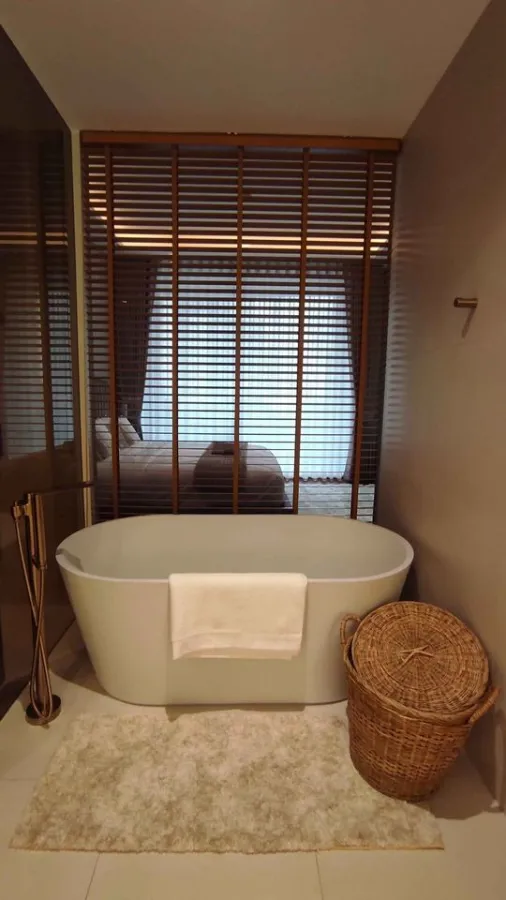 The Estelle PhromPhong ชั้น 9 ห้องตกแต่ง Fully Furnished กว้างสุดๆ ดีแบบนี้ไม่จองพลาดมากน้า