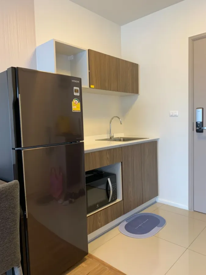 For rent: D Condo Bliss Sriracha, 1 bedroom, 1 bathroom, fully furnished, just bring your bags and move in!