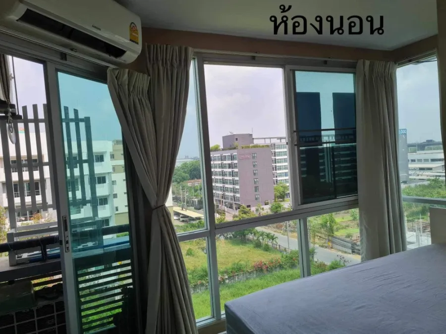 For sale or rent: Swift Condo ABAC Bangna, corner room, airy, breezy, not hot, plenty of light. I must say that you must book.