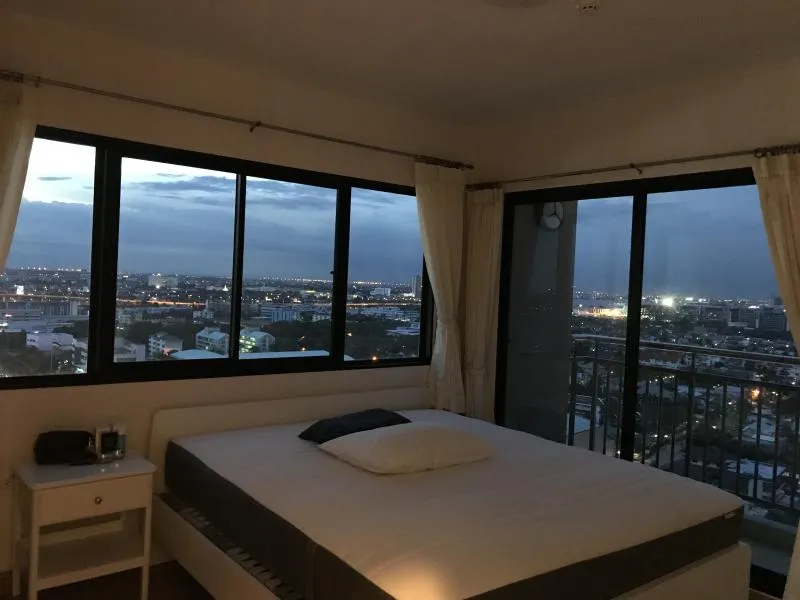 Urgent sale, Supalai Loft Chaengwattana, double bed, high floor, beautiful view, like it.