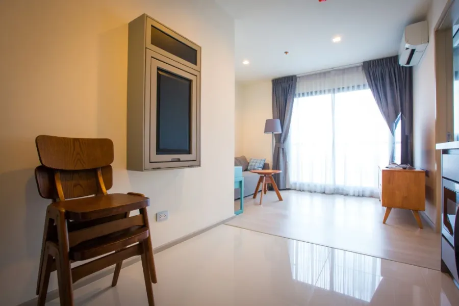 ขาย / เช่า Rhythm Sukhumvit 36 - 38 ชั้น 19ตกแต่งสวย เฟอร์ดีมีครบ พร้อมอยู่