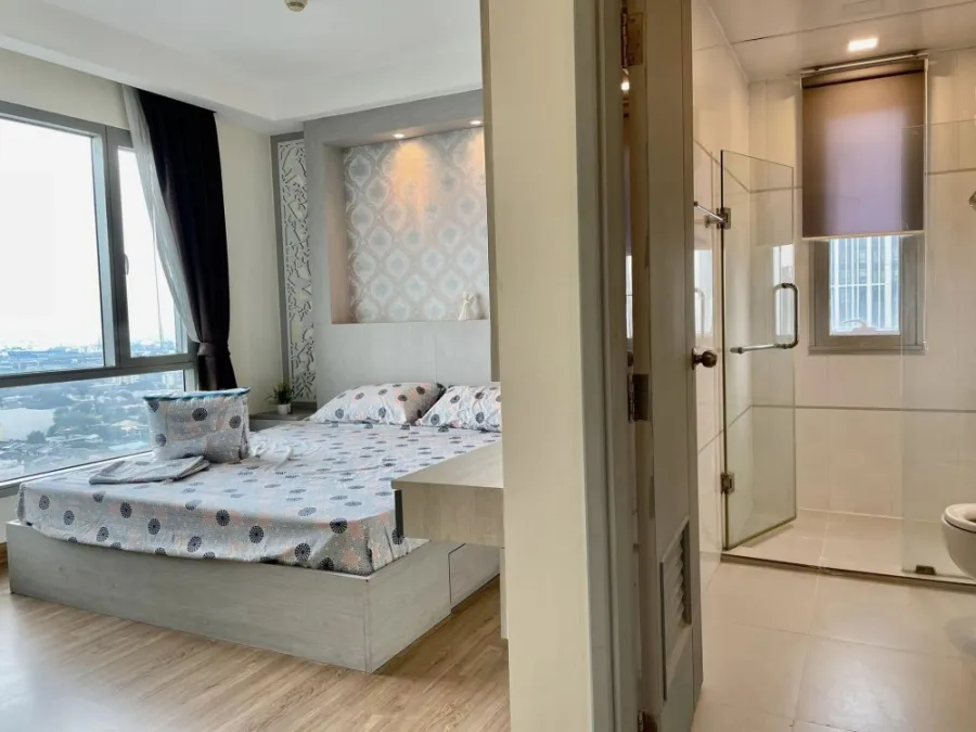 ขาย ให้เช่า Thru Thonglor Condo ชั้น24 วิวโล่ง ไม่ถูกบล๊อกวิว แถมห้องบิ้วอินท์จัดเต็ม ราคาดี ต้องจอง