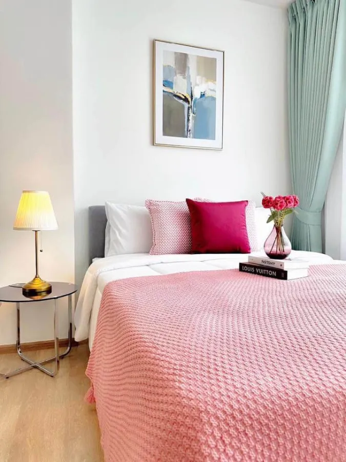For rent Chewathai Project Kaset-Nawamin The room is decorated and ready to move in, fully furnished and electrical appliances. If you don't reserve,