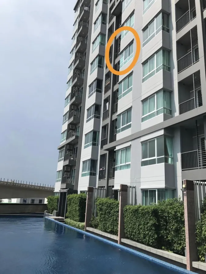ขาย เดอะ เพรสซิเดนท์ สาทร-ราชพฤกษ์ วิวสระว่ายน้ำ ห้องกั้นแยกเป็นสัดส่วน รีบจองด่วนๆเลยจ้า