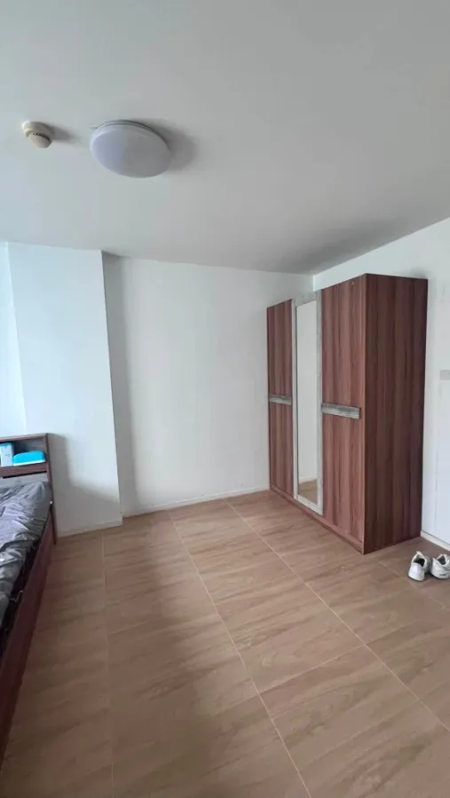For rent: Lumpini Township Rangsit Klong 1, 6th floor unit in a prime location, fully furnished. Book now!