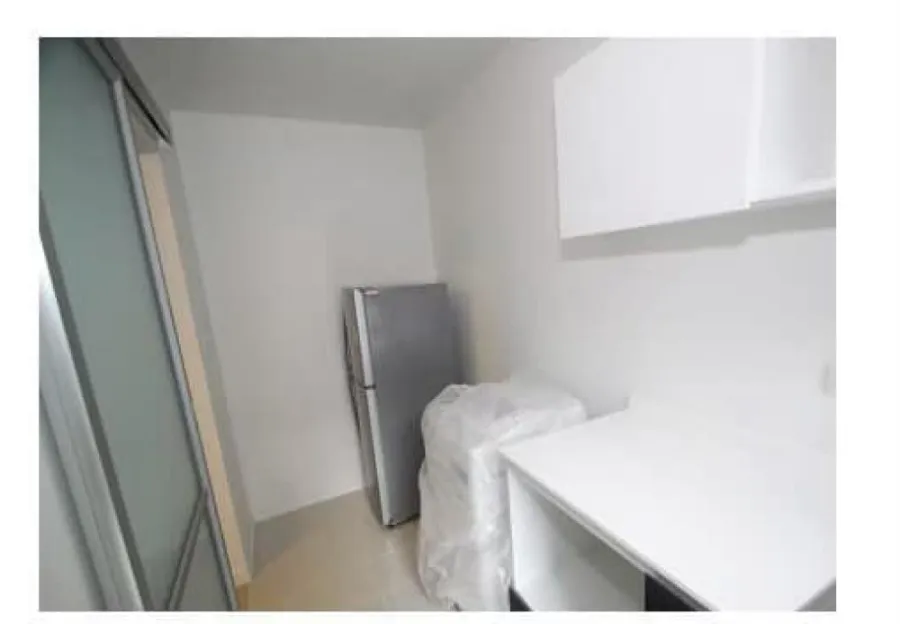 Condo for rent, DBURA Pran Nok, decorated room in white tone, very nice, at a very good price. If you do not book now, you will miss it. Hurry up to r