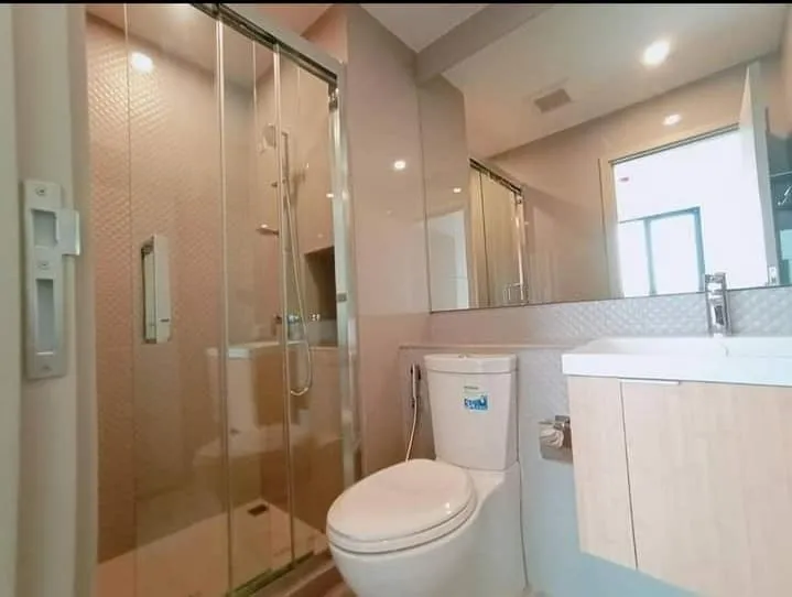 Condo for rent: The Privacy Tha Phra Interchange Modern style room, built-in furniture, 5th floor, good price, book now.