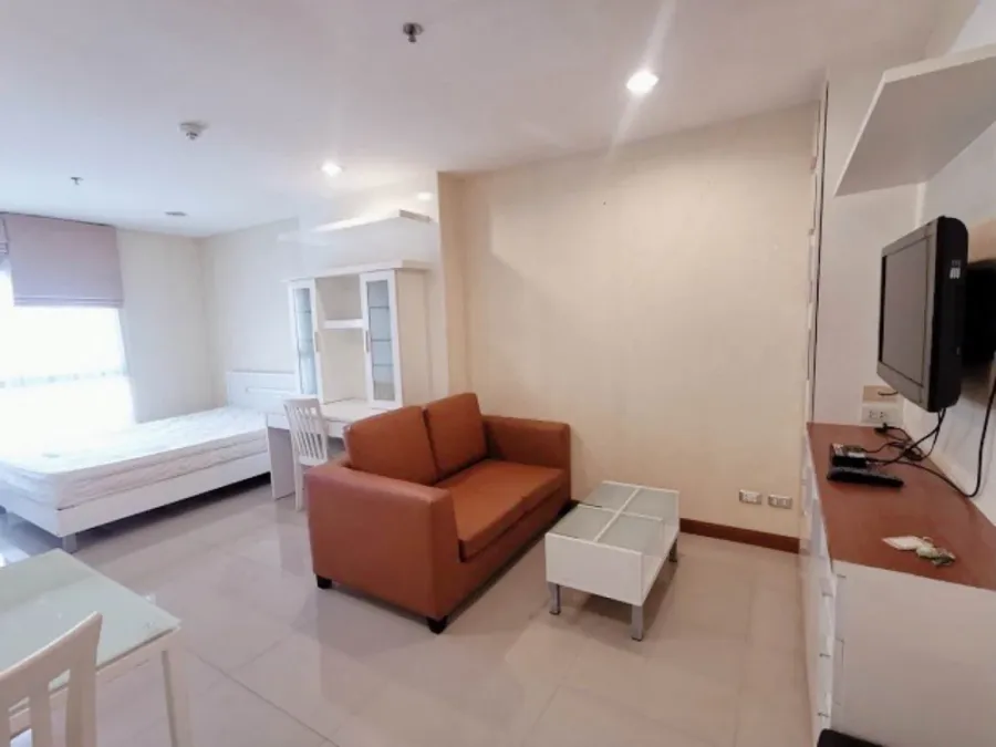 Condo for rent: Le Rich Rama 3, 1 bedroom, 1 bathroom, 6th floor. Fully furnished with appliances. Great value! Book now!