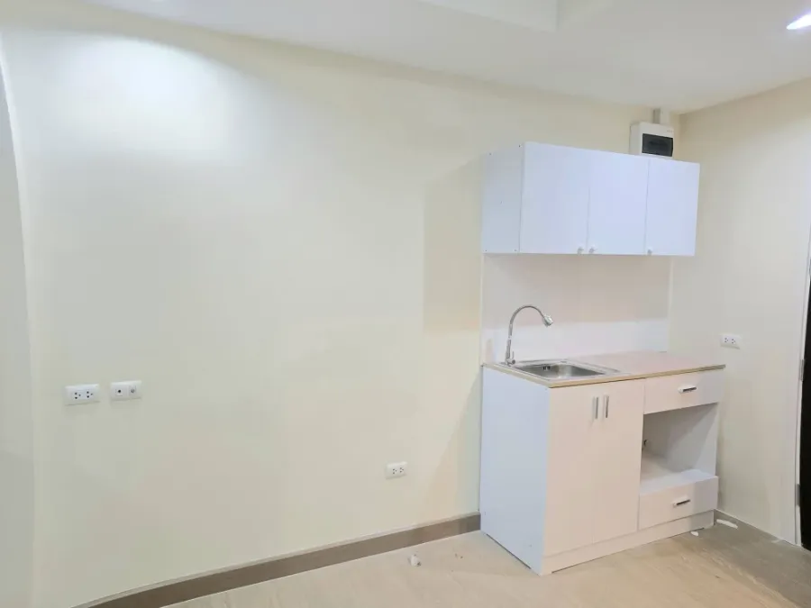 ขาย/ให้เช่า The Log 3 Sukhumvit 101/1 ห้องน่าอยู่ ชั้นไม่สูง เฟอร์พร้อม จองเลย