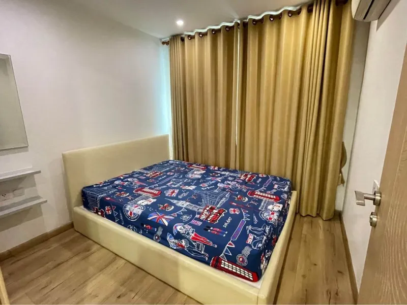 ขาย เช่าคอนโด Budget Condo Tiwanon ห้องแต่งครบ พร้อมอยู่ ไม่ร้อน มีระเบียงตากผ้าที่กว้างขวาง จองเลย