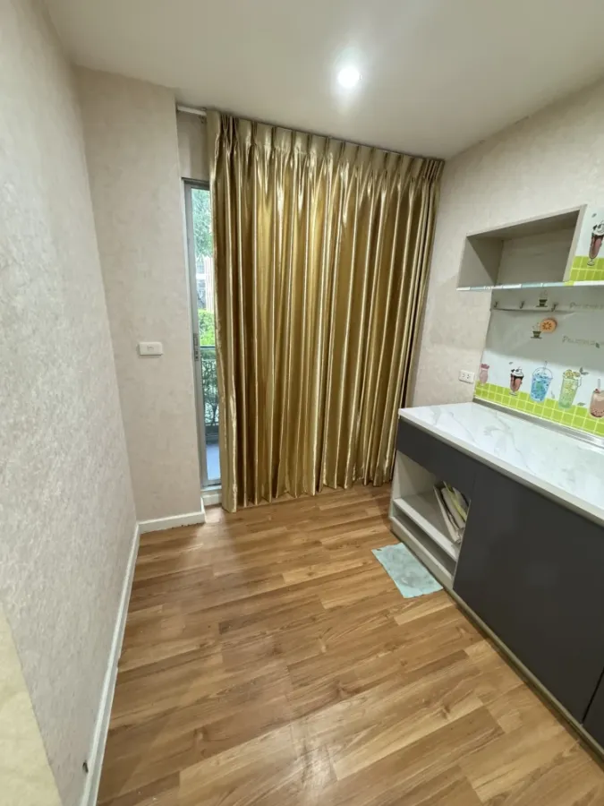 🏠🌃 For Sale: V Condo Lat Krabang 🏠🌃