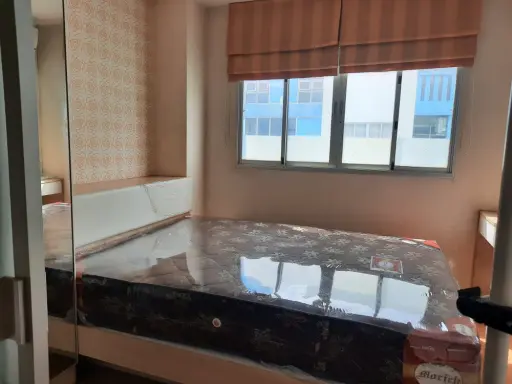 For rent, Lumpini Condo Town Rattanathibet, built-in furniture, beautiful room, ready to move in. Let me tell you that hurry up and reserve it. Don't