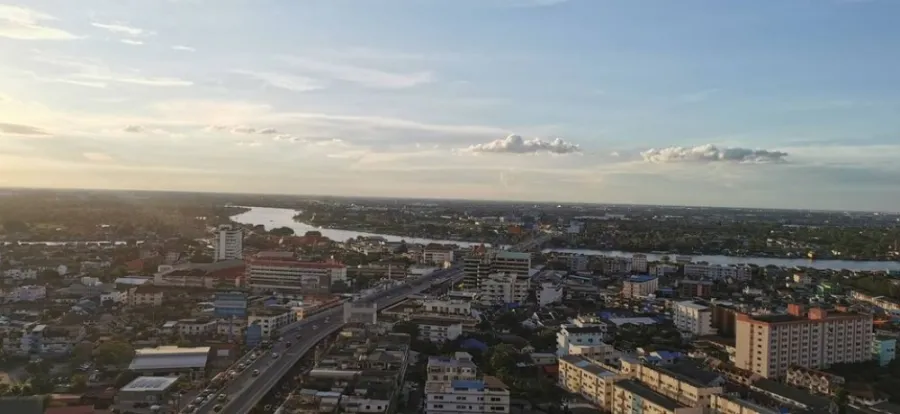 Condo for sale, Lumpini Ville Chaengwattana-Pak Kret. The room is divided into proportions, 28th floor, city view with a great price. Buy it now.