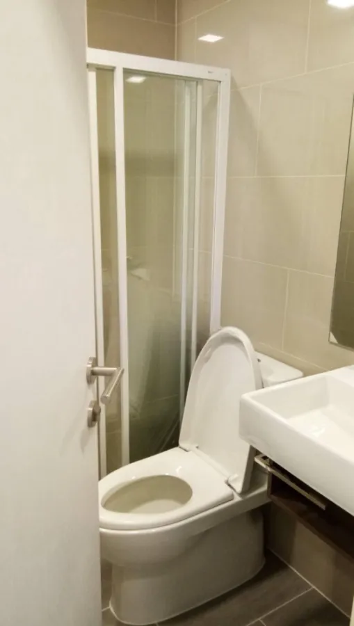 For rent, Modiz Station, beautiful room, fully furnished. and electrical appliances ready to use You can move in immediately, reserve now.