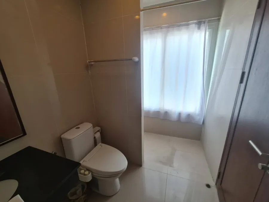 Selling Noble Ora condo, 12th floor, fully furnished with appliances. Buy now! (Urgent sale!)