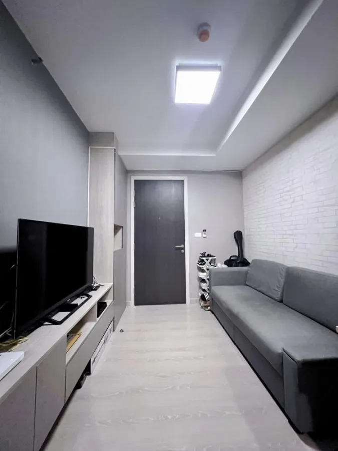 Condo for sale, Niche ID Pak Kret Station, 14th floor, city view, room ready to move in. Good furniture, reserve now.