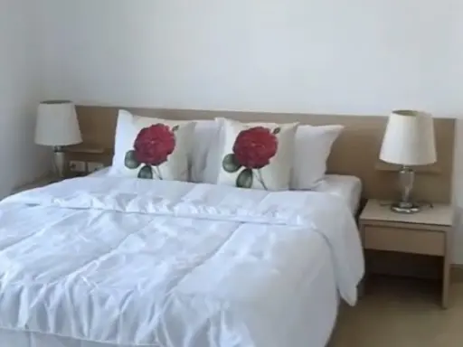 Condo for rent, Rhythm Ratchada, near MRT Ratchadaphisek, swimming pool side. Garden and swimming pool view