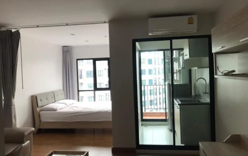 ให้เช่าห้อง Regent Home 18 พร้อมเข้าอยู่ ห้องสภาพสมบูรณ์ สะอาด น่าอยู่มาก ไม่ผิดหวังแน่นอน