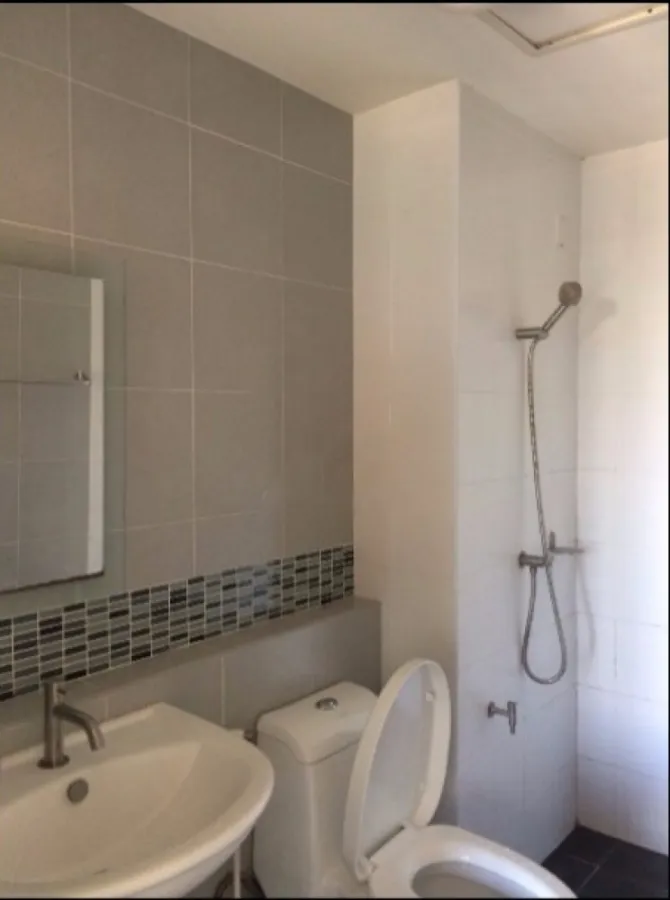 For rent!! D Condo On Nut-Suvarnabhumi, 5th floor, Building B, beautiful room, fully furnished, ready to move in, don't miss it!!