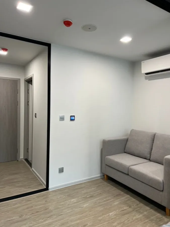 For rent or sale: Cave Seed Kaset, 3rd floor, not high, simply decorated room with electrical appliances. If you don't book, you'll really miss out.
