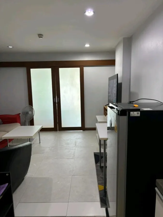 For rent: The Niche Sukhumvit 49, 2nd floor, fully furnished unit. Ready to move in. Book now!