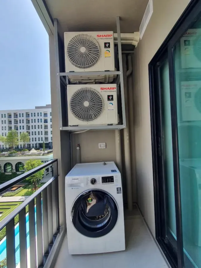 For rent Aspire Asoke-Ratchada 1 bedroom, separated room. Fully furnished, ready to move in, pool view, affordable price