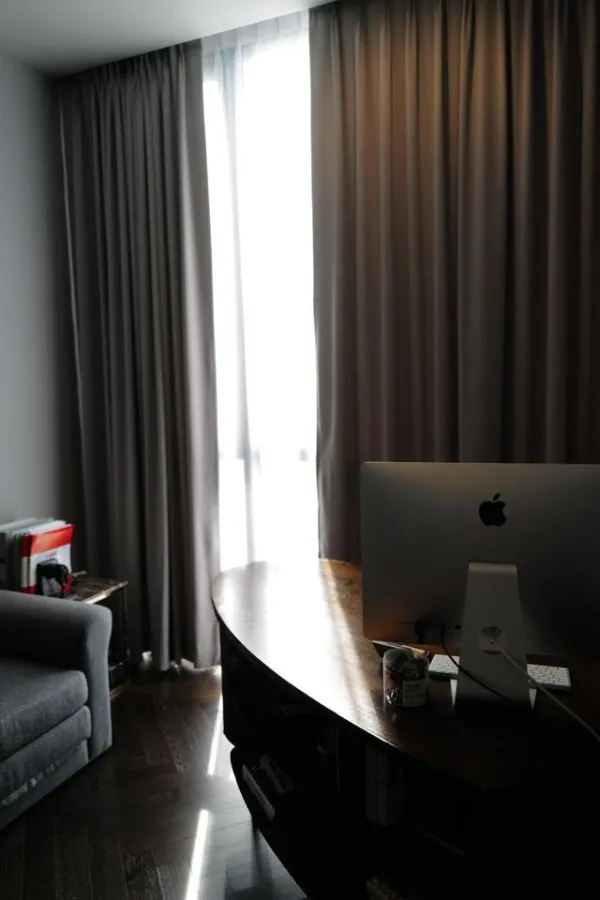 Condo for sale, The Monument Sanampao, beautiful room, view facing Victory Monument Fully furnished, reserve now.