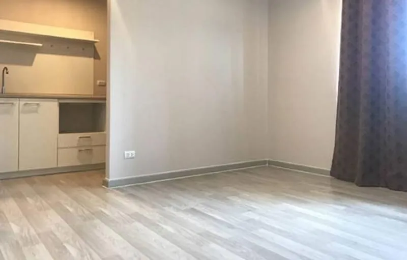 Urgent sale, great value, Condo The Privacy Ladprao-Sena, spacious bedroom, lots of usable space, very new air conditioner, book now.