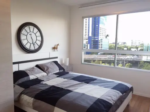 Corner room has arrived for rent, Lumpini Park Rama 9-Ratchada, good position, very private. Do not book and will regret it.