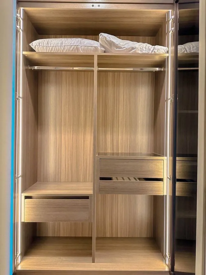 Sell The Line Phahol-Pradipat, high floor, good view, beautiful room, full built-in furniture Don't just look at it, hurry up and reserve it.