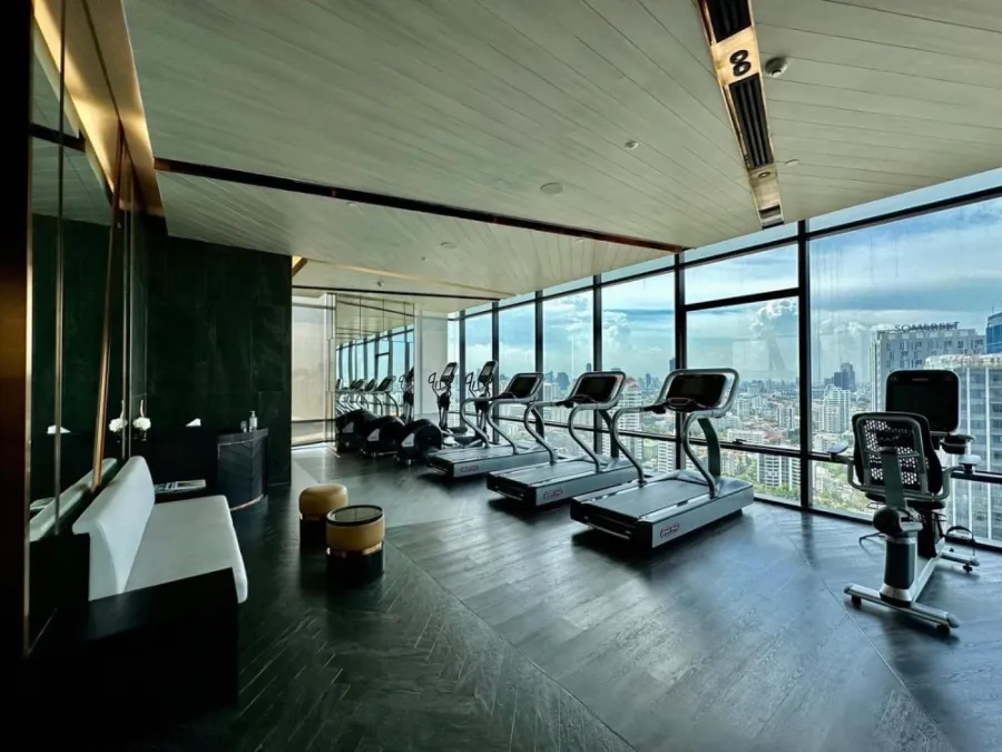 For sale: The Bangkok Thonglor, 31st floor, city view, nice bedroom, great built-in walls. If you want to renovate a room, don't miss out. Reserve now