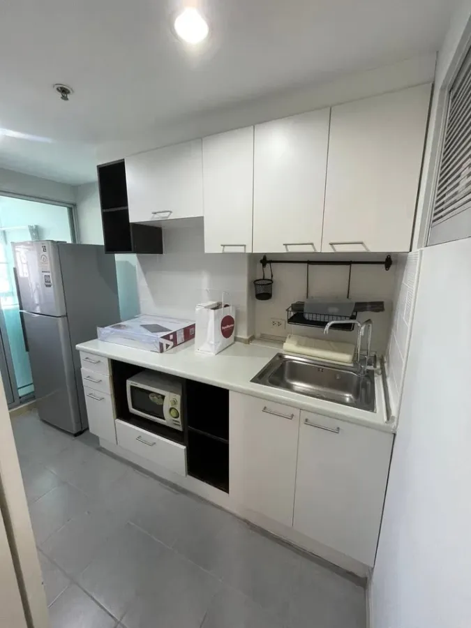 For rent: Lumpini Ville Sukhumvit 77. Corner unit with unobstructed view. Fully furnished with appliances. Ready to move in.