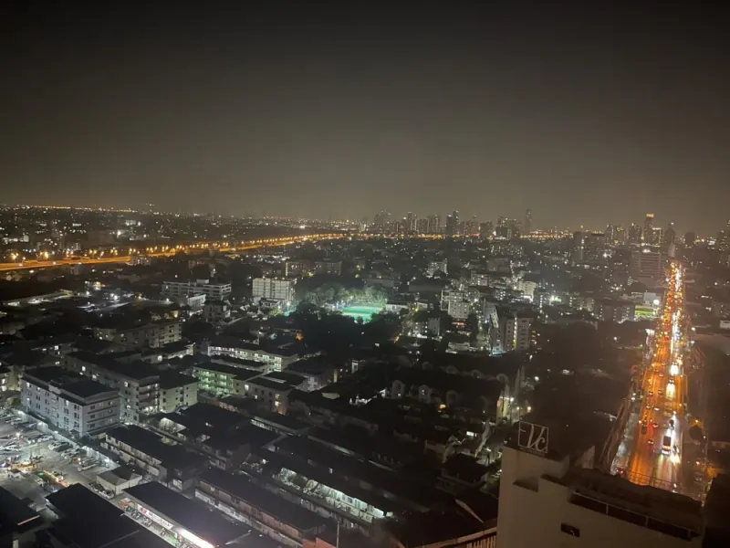 ขาย คอนโด เดอะทรี สุขุมวิท 71-เอกมัย เฟอร์และเครื่องใช้ไฟฟ้าครบ รีบเลย อย่ารอช้า!!