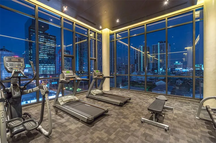 ให้เช่าห้องสตูดิโอ วิวดีเยี่ยม ที่ RHYTHM ASOKE หาของกินง่าย ใกล้สิ่งอำนวยความสะดวก จองเลยอย่ารอช้า