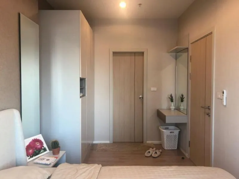 Condo Amber by Eastern Star, beautiful room decorated with luxury. Modern design, full furniture, ready to move in for rent.