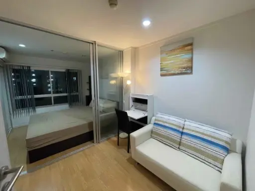 ให้เช่า Lumpini Place Srinakarin-Huamak Station ห้องพร้อมอยู่ เฟอร์พร้อม หิ้วกระเป๋ามาได้เลย images