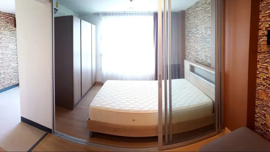 Condo for rent/sale, Niche ID Serithai-Wongwaen Building A, 5th floor, corner room, nice room, urgently book !!