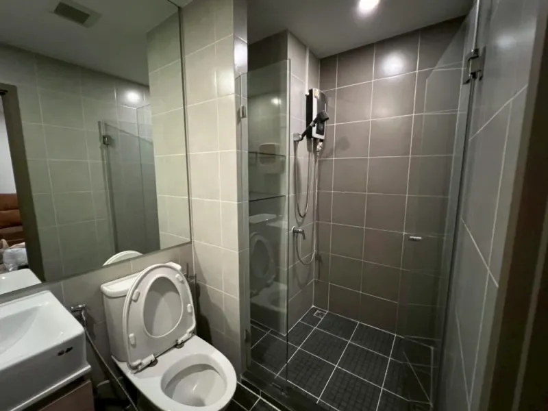 ให้เช่าคอนโด IDEO O2 ห้องพร้อมอยู่ สิ่งอำนวยความสะดวกครบครัน ราคาคุ้ม บอกเลยว่าห้ามพลาดเด็ดขาด