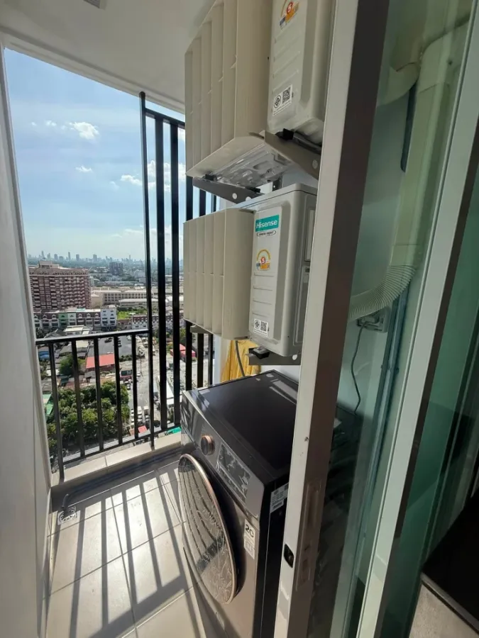For rent: Regent Home Bangna. A lovely room with complete amenities and a river view. Book now!