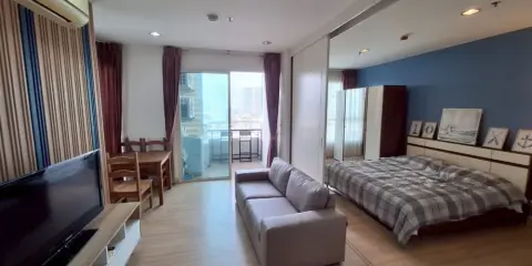 ให้เช่า The LightHouse Sathorn-Chareonnakorn ชั้น 18 วิวดี ห้องแต่งครบ จองเลย ห้ามพลาด