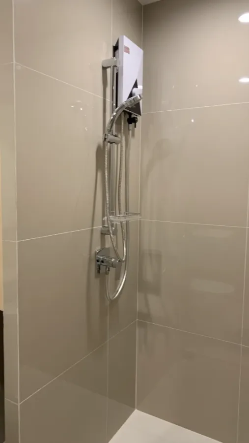 For rent: Nue Connex Condo Don Mueang, a lovely room, great location, convenient transportation, fully furnished. Reserve now!