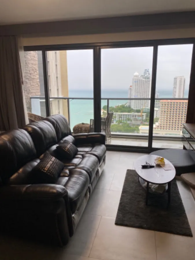 For sale, Zaire Wongamat (North Pattaya), Building B, 27th floor, sea view, fully furnished, ready to move in, book now, urgent.