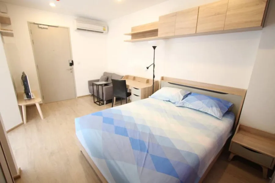 Give me a shot. Urgent !! Ideo Q Chula-Samyan condo, corner room, good location, convenient transportation, book now !!
