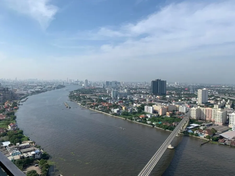 For rent 333 RIVERSIDE ชั้นสูง วิวแม่น้ำเจ้าพระยา 180 องศา พร้อมเฟอร์และเครื่องใช้ไฟฟ้าครบ จองเลยจ้า