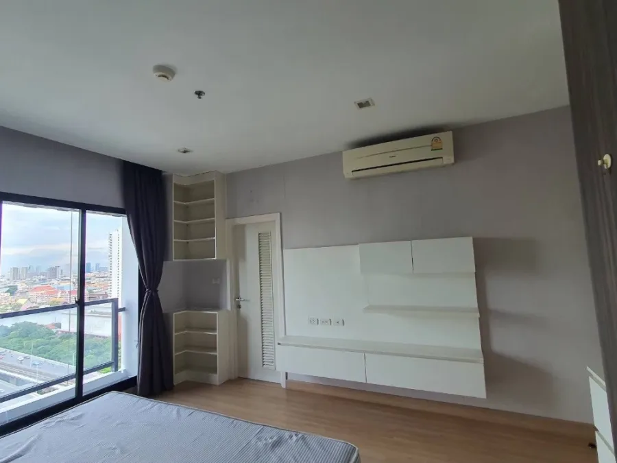 For sale Urbano Absolute Sathon-Taksin 2 bedrooms, fully furnished, book now, don't miss out.