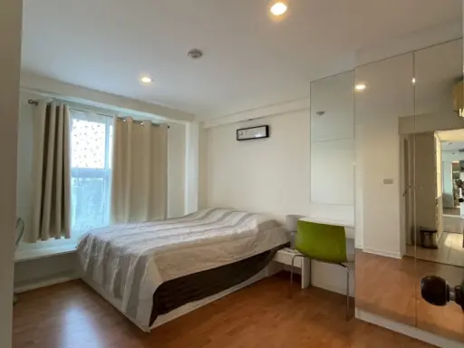 For rent, Park View Vibhavadi, spacious room, quiet, very private. Good like this. Hurry and reserve quickly.