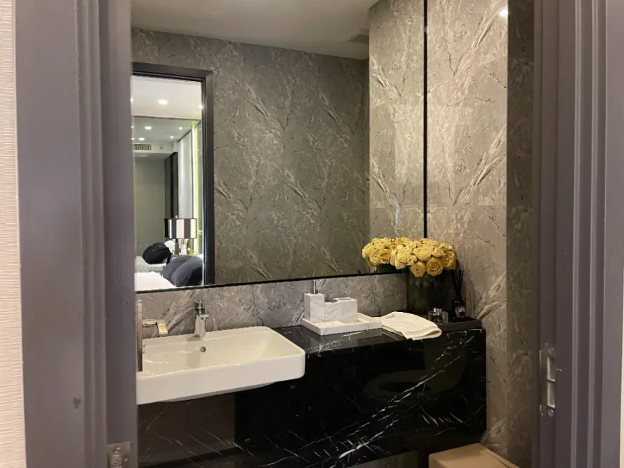 Quick sale!! Ashton Asoke Condo, beautiful room, next to BTS Asoke, fully furnished, book now!!