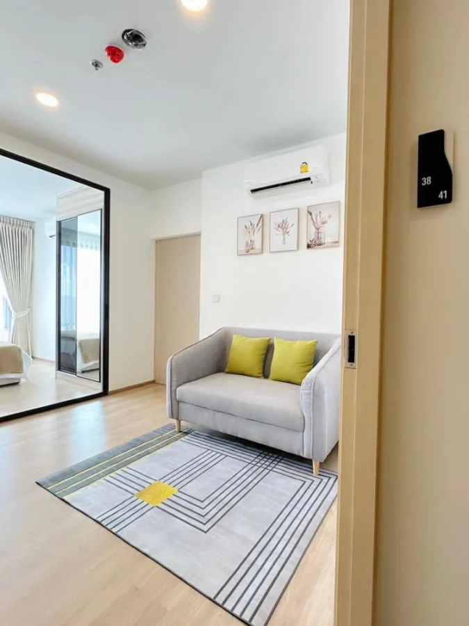 For rent Chewathai Kaset Nawamin, corner room, very private, spacious room, beautifully decorated, comfortable bed, don't miss it.