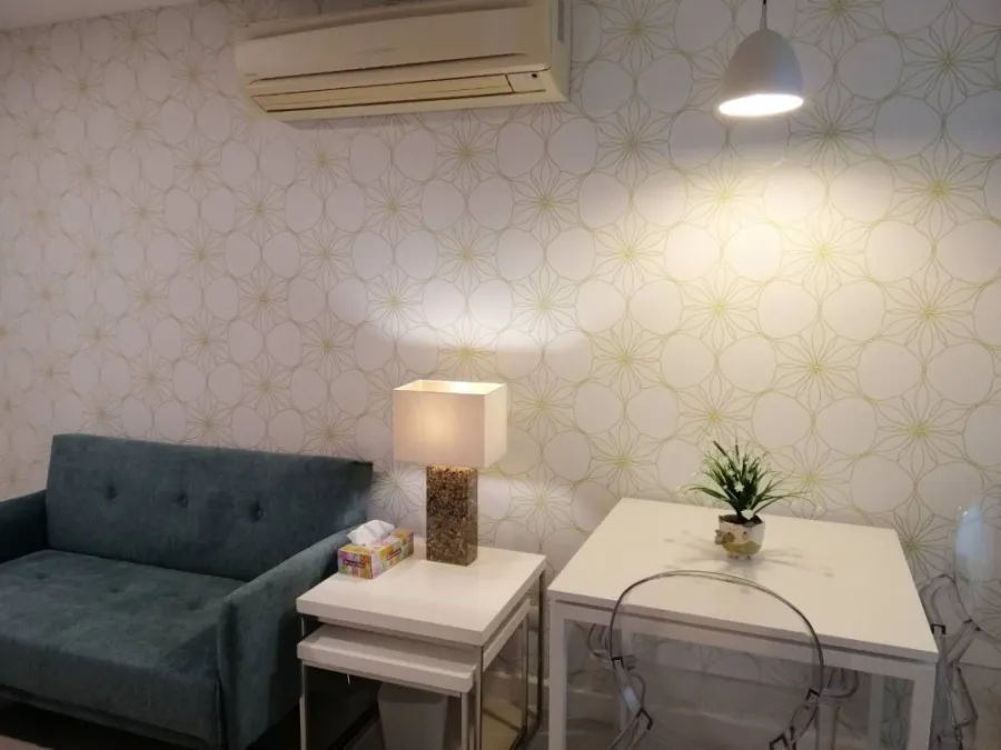 Condo for rent, The Clover Thonglor, fully furnished room, good location, easy to travel, don't miss it.