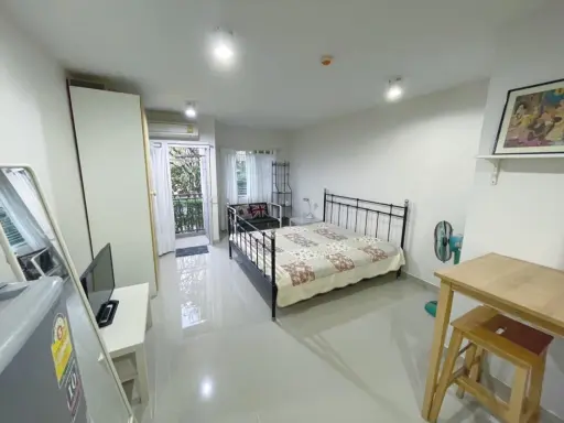 ขาย ไอริส แอเวนิว อ่อนนุช – วงแหวน ห้องติด wall paper อย่างดี ราคาอย่างโดน มาเป็นเจ้าของที่นี่เลย